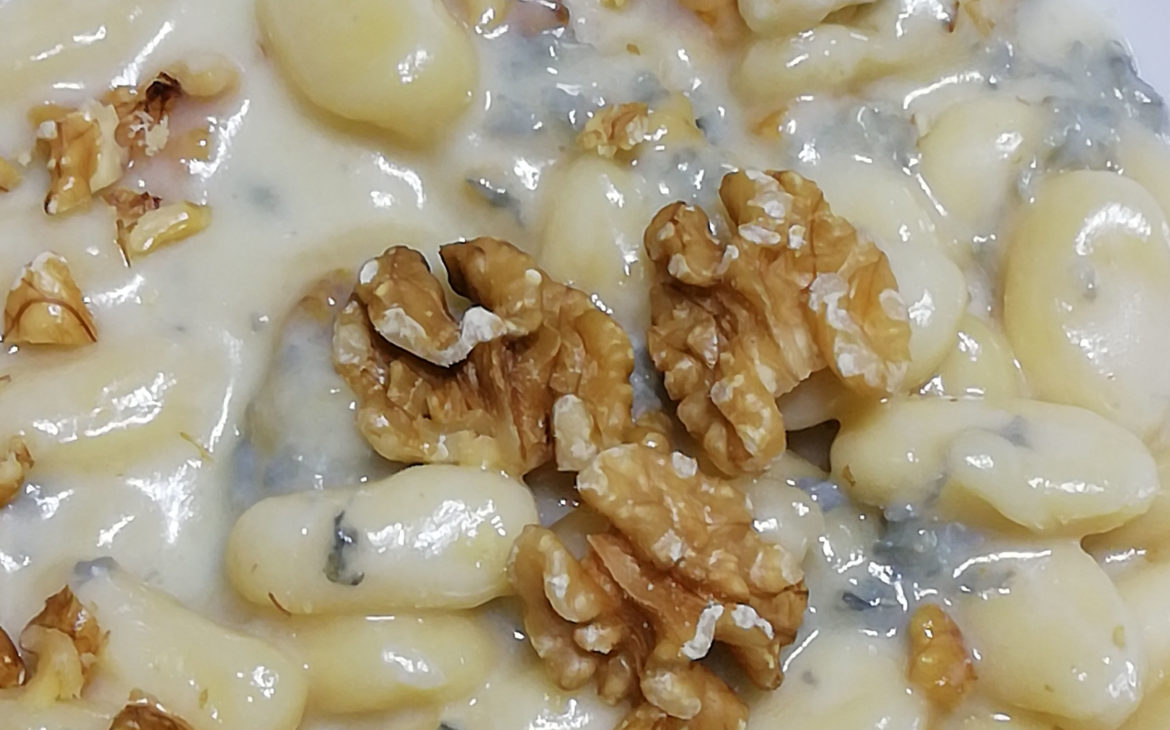 Di serate di gnocchi al gorgonzola e salsicciotti per la cervicale